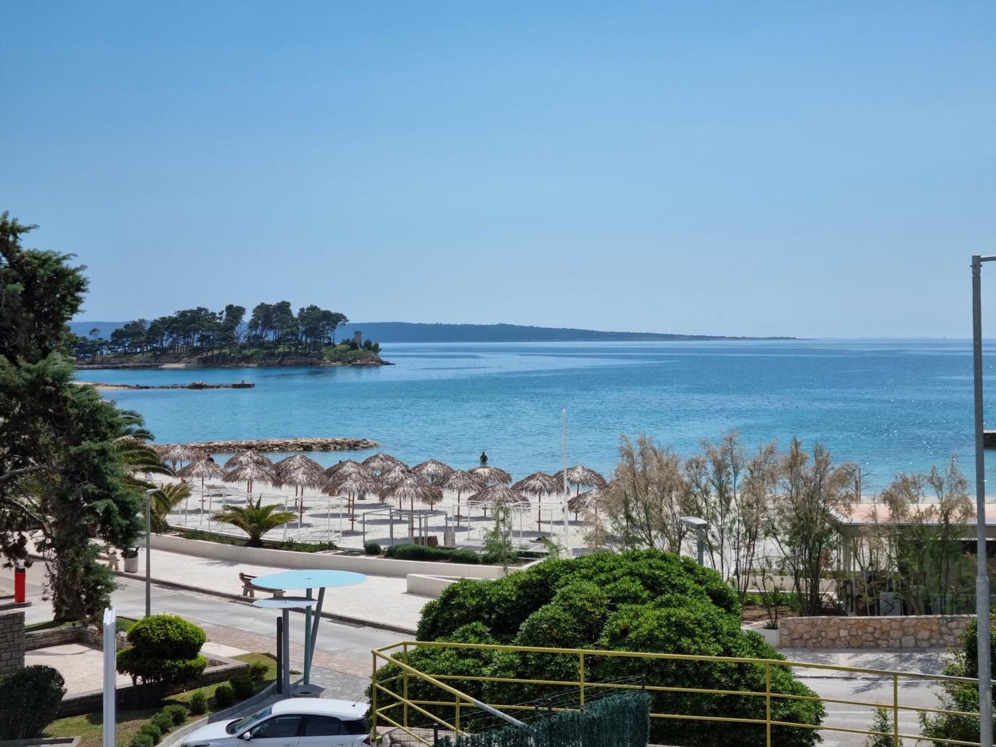 Apartment Lucka Rab Town Exterior foto